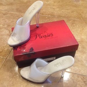 Brand New! Pleaser Clear Sexy Platform Heels